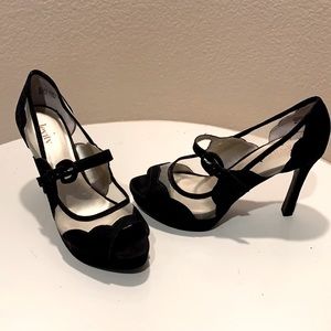 Levity Mitzi black platform heels